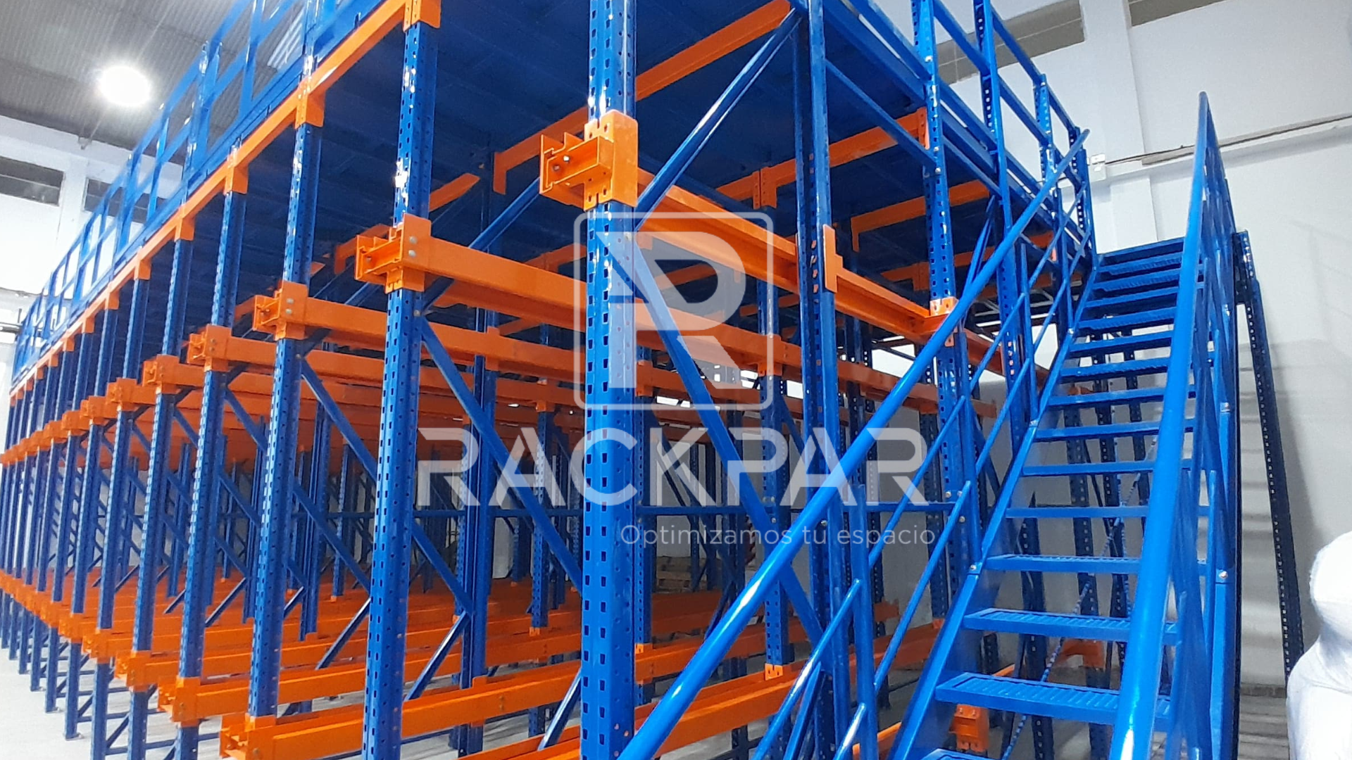 Racks Picking con Entrepisos